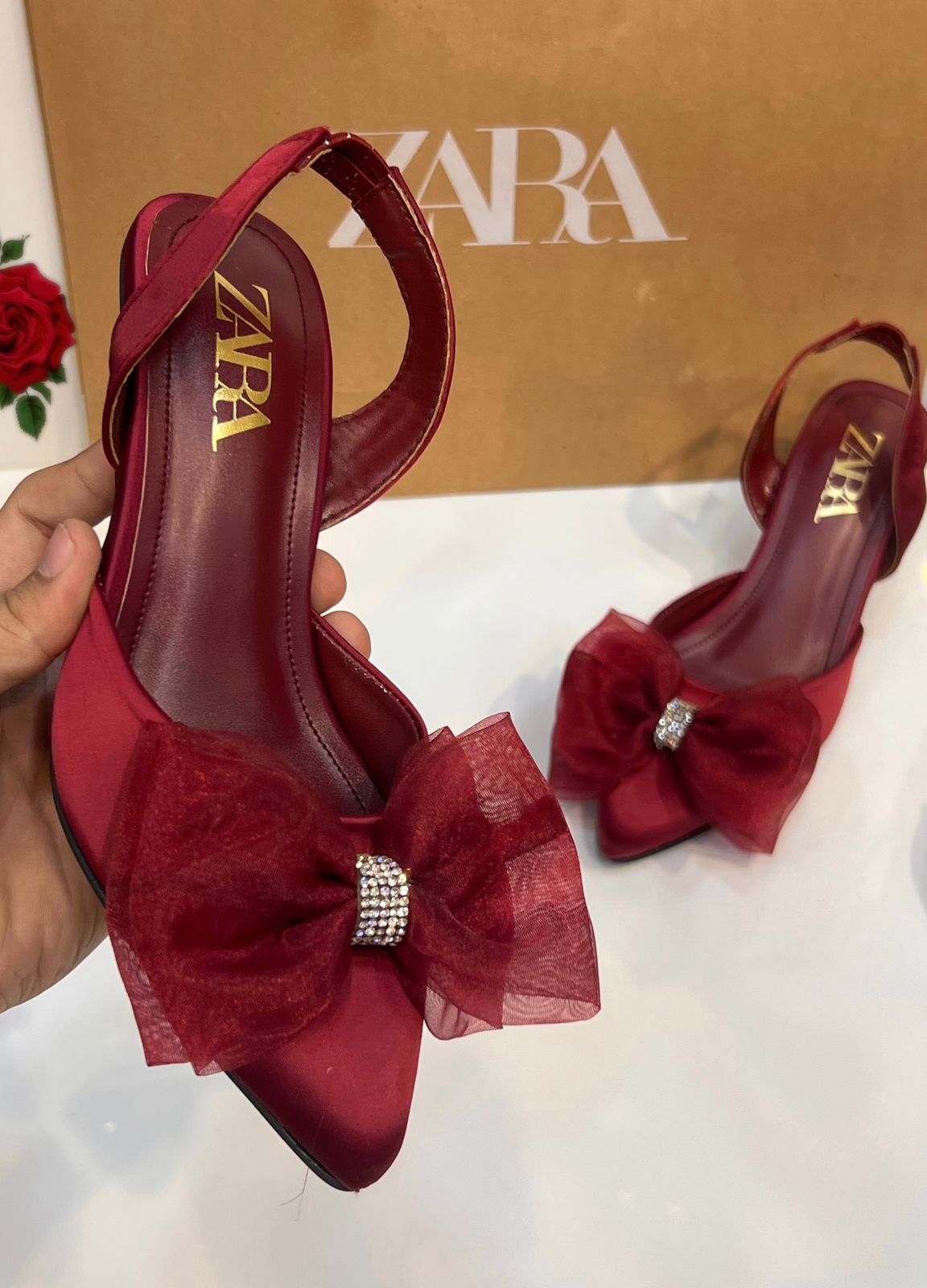 Velona Bow Tissue Heel (Maroon)