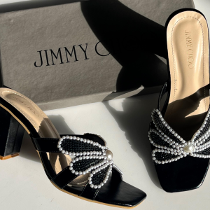 Velona Pearl Heels (Black)